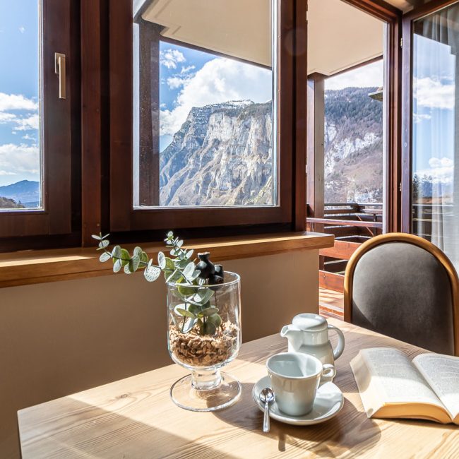 camera doppia fiore(4) camera doppia fiore(4)